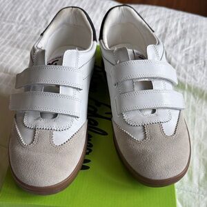 Sam Edelman Talia Sneaker